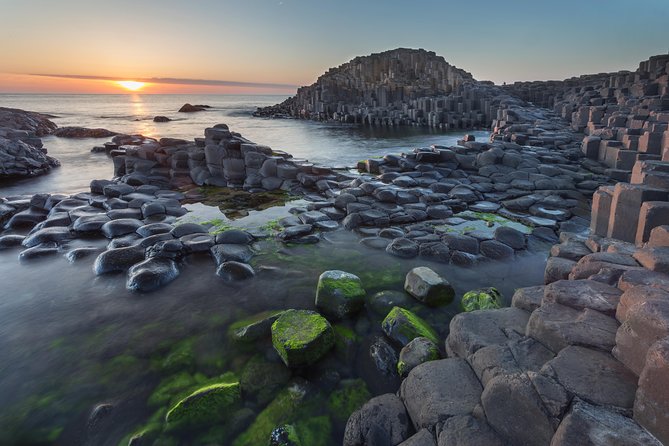 2-Day Northern Ireland Rail Tour: Belfast, Antrim Coast, and Giant's Causeway - Timing, weather, and the return to Dublin