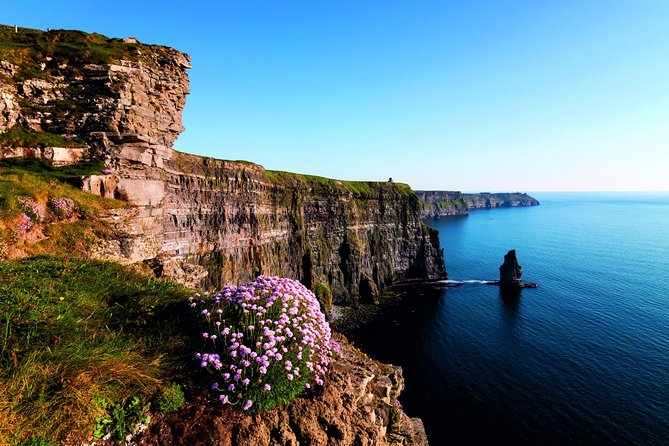 2-Day Southern Ireland Tour from Dublin:Including Blarney and Cliffs of Moher - Blarney Castle and gardens deserve the time