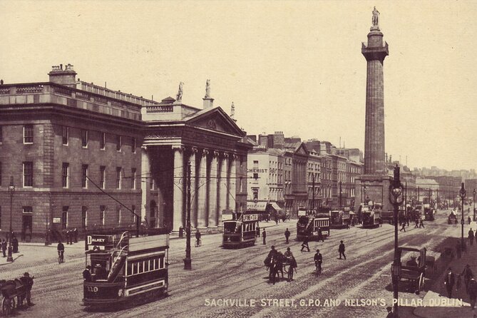 2-Hour Historical Walking Tour from Dublin - Bank of Ireland and the story of Protestant power