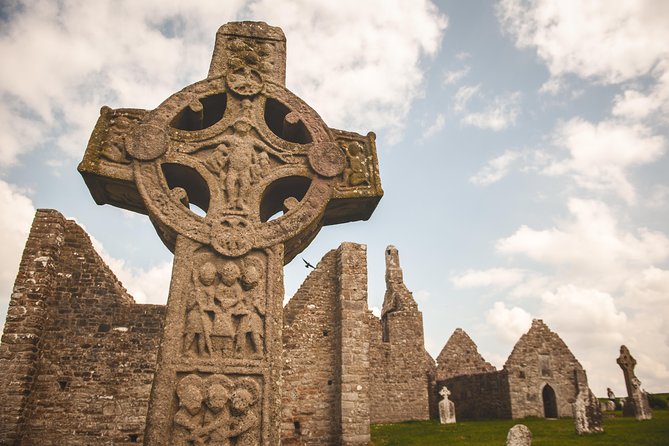 3-Day West Coast Explorer from Dublin Including Admission - Is the $1,028.05 price good value?
