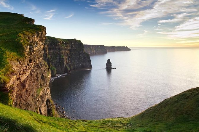 4-Day Cork, Ring of Kerry, Dingle, Cliffs of Moher and Galway Bay Rail Tour - Why this tour works for a first visit to western Ireland