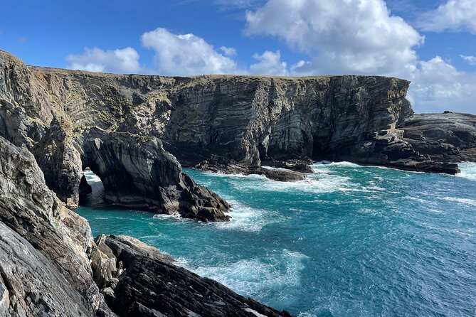 5 Day Ireland's South−East Including Admission from Dublin - Day three: forts, whiskey, Cobh, and the road to Waterford