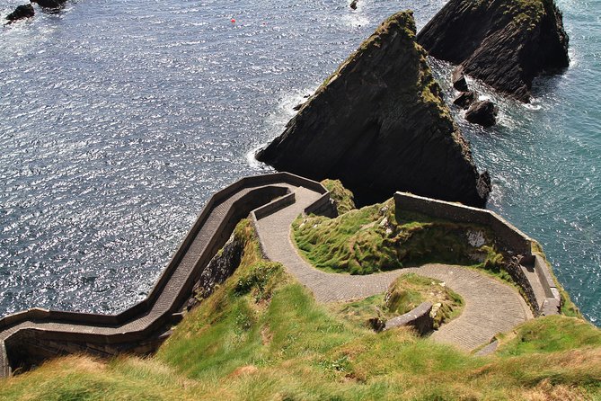 7-Day Great Atlantic Adventure Small-Group Tour of Ireland from Dublin - Day 2: Kenmare and Killarney by bicycle