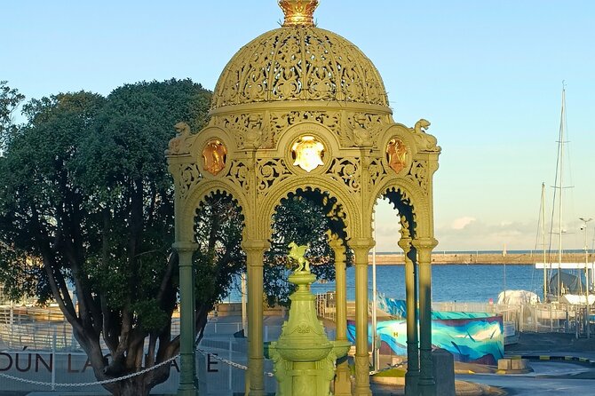 A Self-Guided Stroll Along Dún Laoghaire's East Pier - The Crimean War cannon and its Romanov eagle
