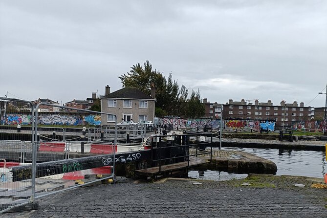 A Self Guided Walking Tour of Dublin's Docklands - Sea locks, canal history, and Hanover Quay