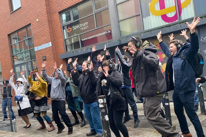 A Silent Disco Walking Tour - What this Dublin tour really is
