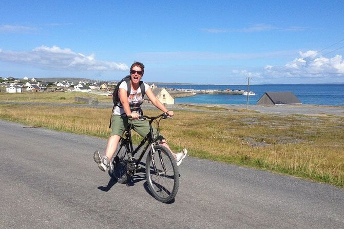 Aran Islands Bike Tour with Tea & Scones - Day Trip to Inisheer from Doolin - Choosing between a bike, e-bike, and carriage
