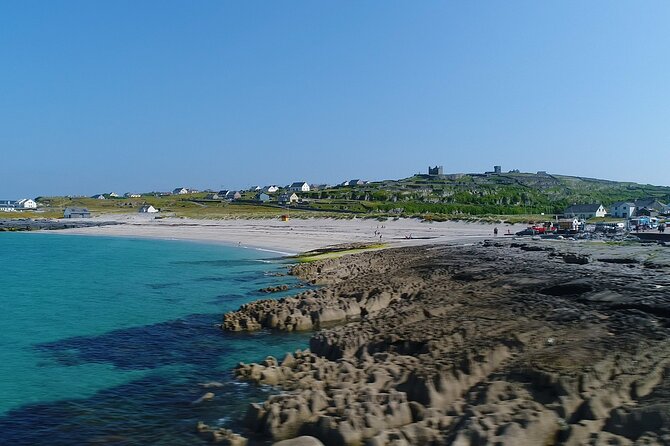 Aran Islands Bike Tour with Tea & Scones - Day Trip to Inisheer from Doolin - Tea, scones, and a local conversation