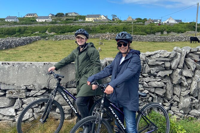 Aran Islands Bike Tour with Tea & Scones - Day Trip to Inisheer from Doolin - What the $151.23 price really covers