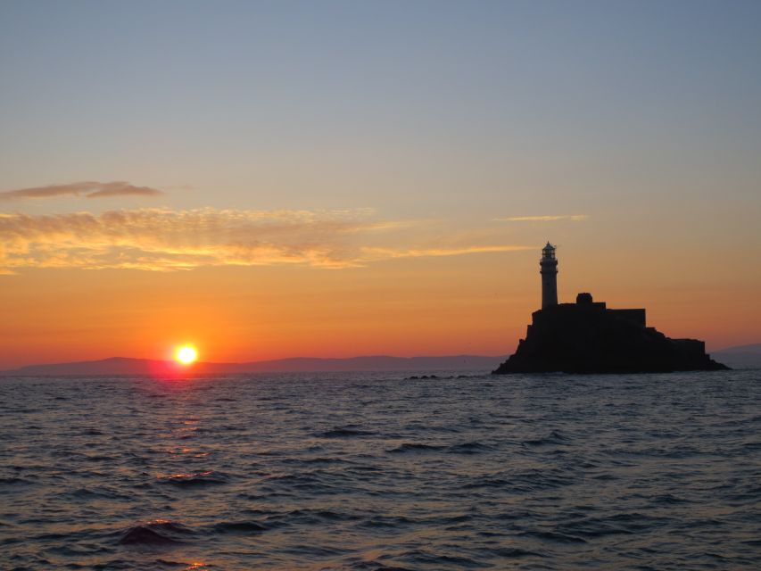 Baltimore Harbor: Sunset Cruise to Fastnet Rock Lighthouse - Baltimore Beacon and the first coastal views