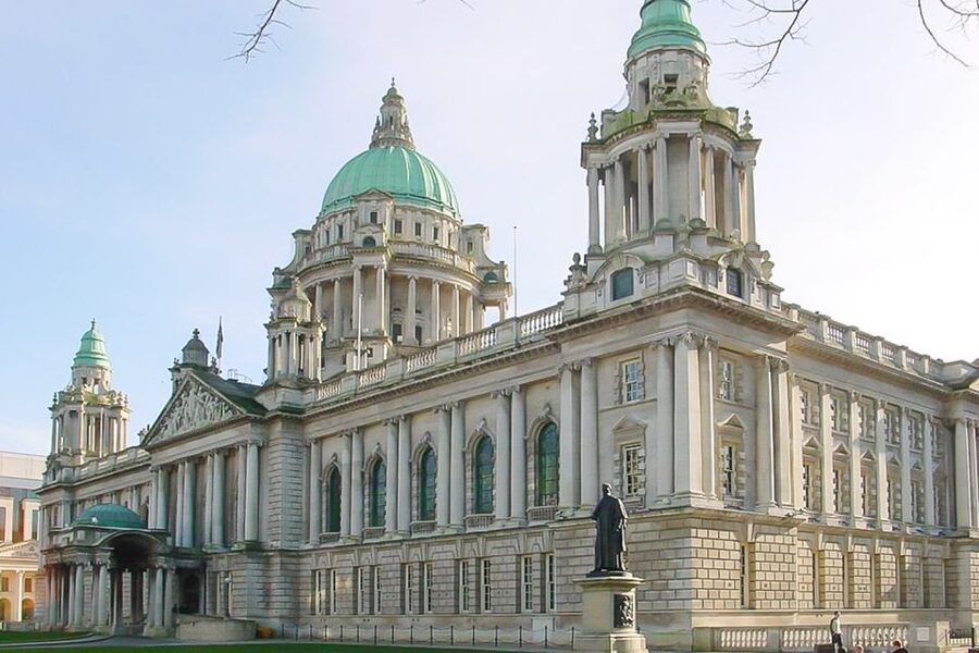 Best of Ireland 6-Day Backpackers Economy Tour - Accommodation, meals, and what the price covers