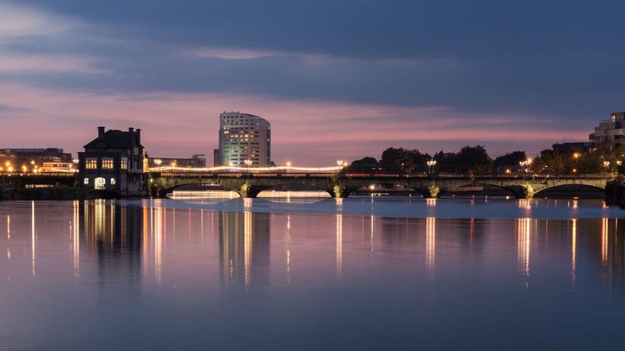 Best of Limerick: Private Walking Tour with a Local - Price, private value, and extra costs