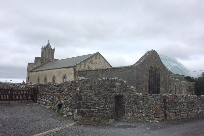 Burren Guided Electric Bike tour with Poulnabrone Portal Tomb - A guide-led ride rather than a self-guided rental