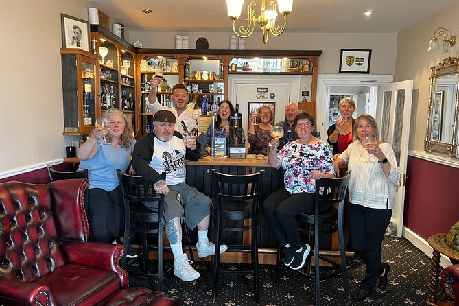 Castles/Classics Tour: 7 day Essential Ireland (Ashford Castle) - One hour at Dick Mack’s in Dingle