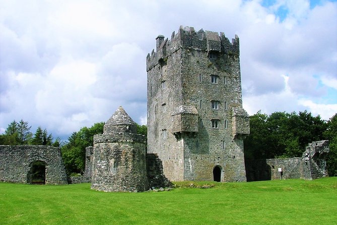 Castles of Connemara tour departing Galway city. Guided. Full day - The Quiet Man Bridge and a quick film stop