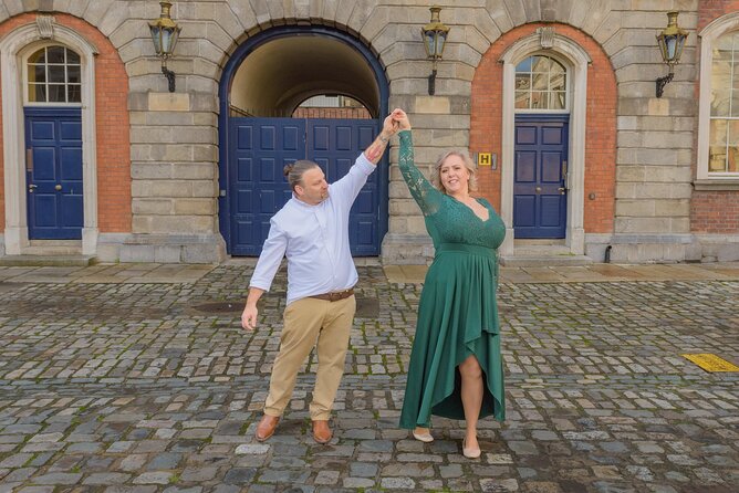 Celebrate Every Love Story - At least 30 photos within days