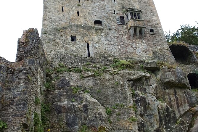 Cliffs of Moher & Bunratty Castle Day Tour - Bunratty Castle and an Irish pub stop