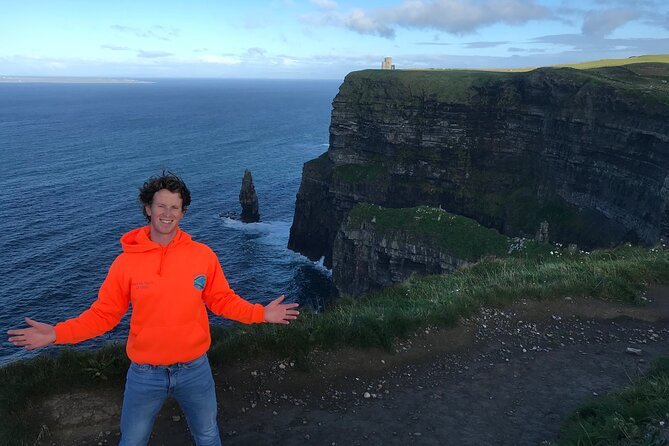 Cliffs Of Moher Hiking Tour from Doolin - Small Group - Starting at 10:00 am in Doolin