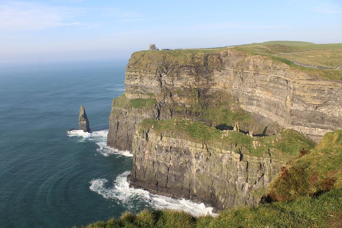 Cliffs of Moher including Cliffs of Moher Boat Experience Luxury Car Tour - Guides who can shape the day