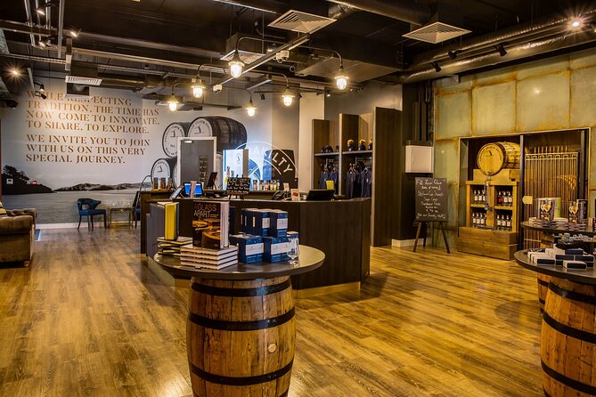 Clonakilty Distillery: Tour & Classic Whiskey Tasting - Inside the distillery: whiskey, gin, and vodka