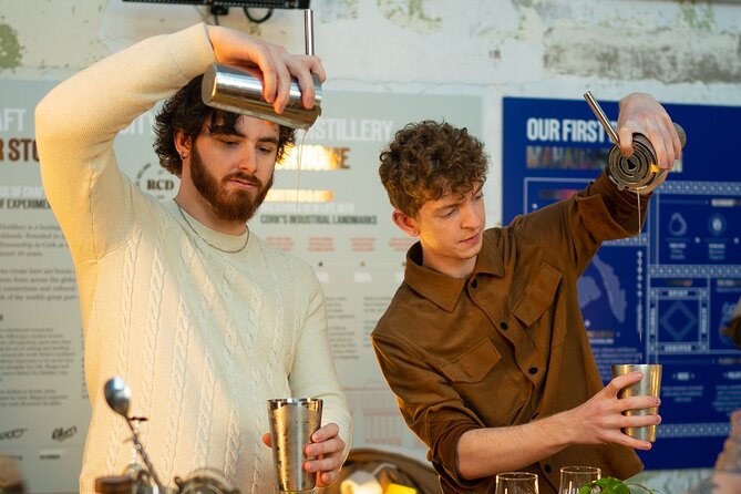 Cocktail Masterclass & Distillery Tour Combo - A Cork distillery evening with a drink in your hand
