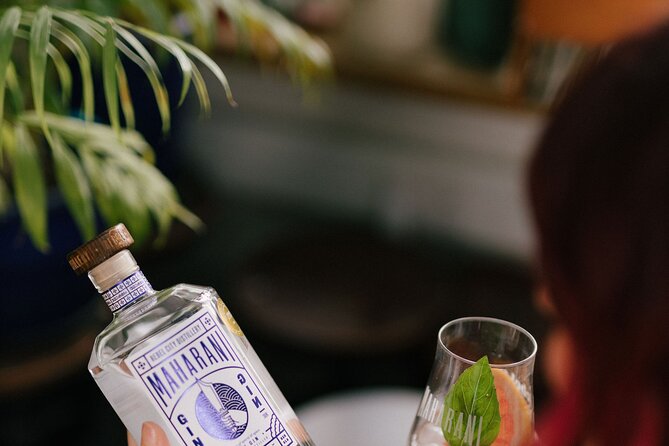 Cocktail Masterclass & Distillery Tour Combo - The custom oak bar and the two cocktails