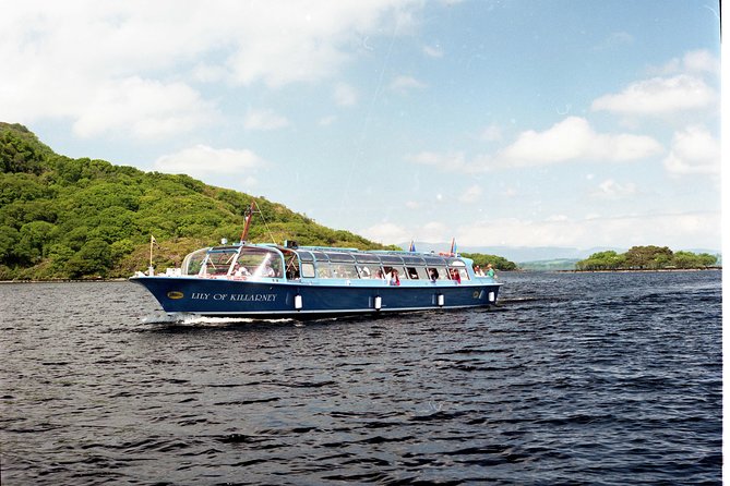 Combination Killarney Jaunting Car Tour and Lakes of Killarney Cruise - What the guides add to the experience