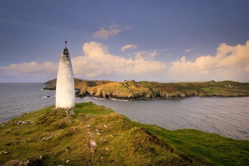 Cork: Fastnet Rock Lighthouse and Cape Clear Island Tour - Two Atlantic highlights in one six-hour trip