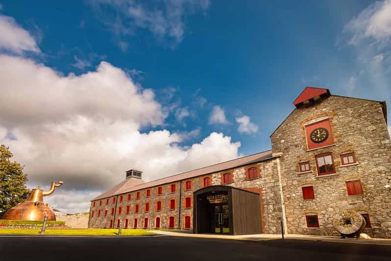 Cork: Midleton Distillery Behind the Scenes Tour & Tasting - The aromas of the Maturation Warehouse