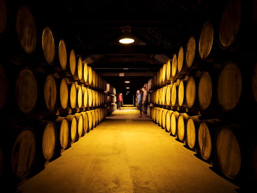Cork: Midleton Distillery Behind the Scenes Tour & Tasting - Price, timing, and practical planning