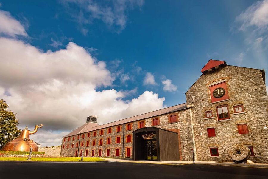 Cork: Midleton Distillery Behind the Scenes Tour & Tasting - Inside the Cooperage