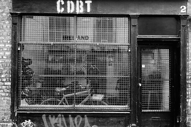 Cycle Dublin - Bike & ebike Tours - Handling Dublin traffic as a group