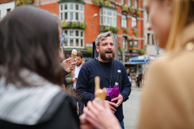 DayTripper Dublin: A Guided City Walking Tour - St Stephen’s Green and Irish culture