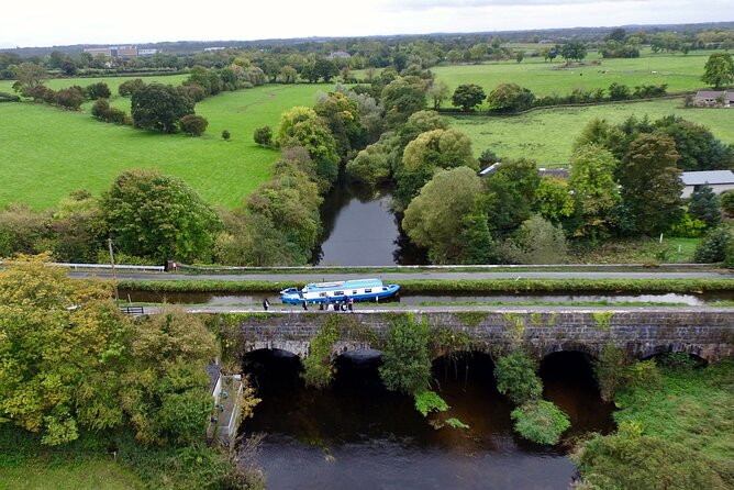 Digby Lock Cruise - Explore Ireland's Historic Grand Canal. - Why the small boat makes a difference