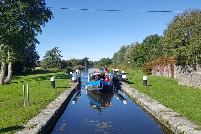 Digby Lock Cruise - Explore Ireland's Historic Grand Canal. - Digby Lock and the mechanics of canal travel