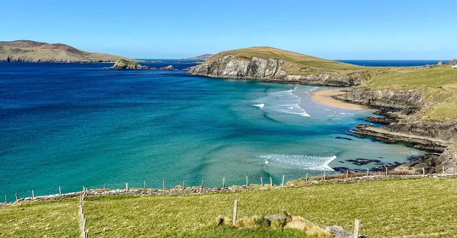 Dingle: Slea Head Photo And Sightseeing Tour - Coumeenoole Strand and the Atlantic edge