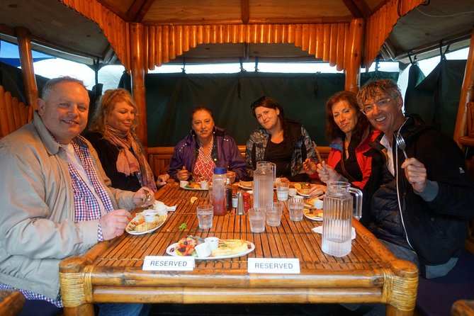 Dingle Tasting Tour - Small groups and the guide-led experience