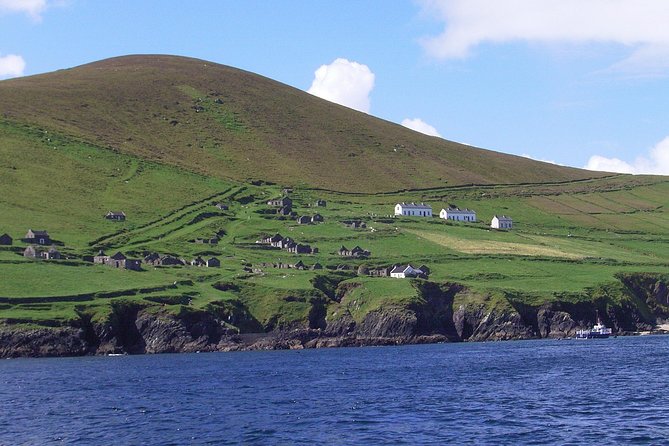 Dingle to Blasket Island Ferry - Leaving Dingle Marina for the Blasket coast
