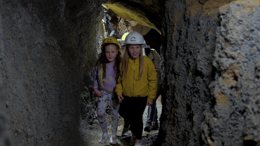 Doolin Cave Tour: Experience Europe's Largest Stalactite - Meeting Europes largest stalactite