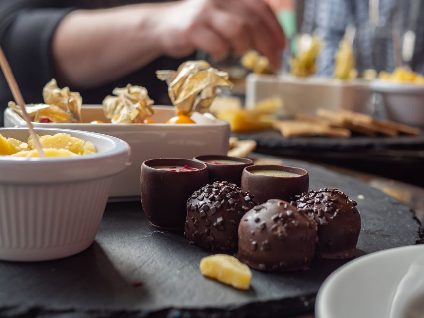 Dublin: 2-Hour Premium Whiskey and Food Tasting Tour - Timing, language, and booking details