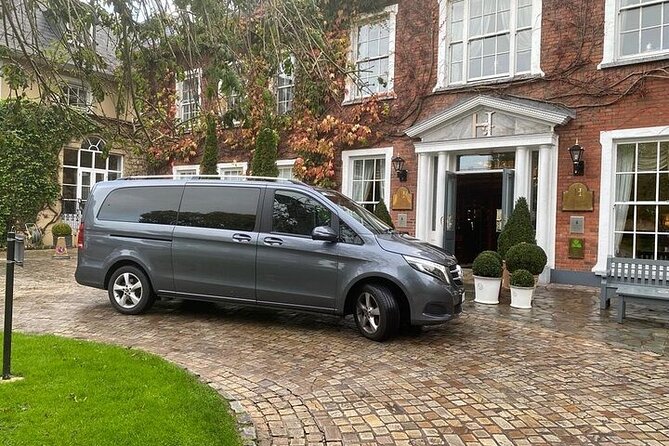 Dublin Airport Transfers: Luxury Transfer To/From DUB Per Vehicle - From Dublin Airport arrivals to your hotel door