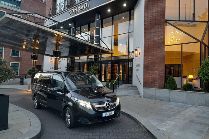 Dublin Airport Transfers: Luxury Transfer To/From DUB Per Vehicle - The drive into Dublin can become a useful introduction