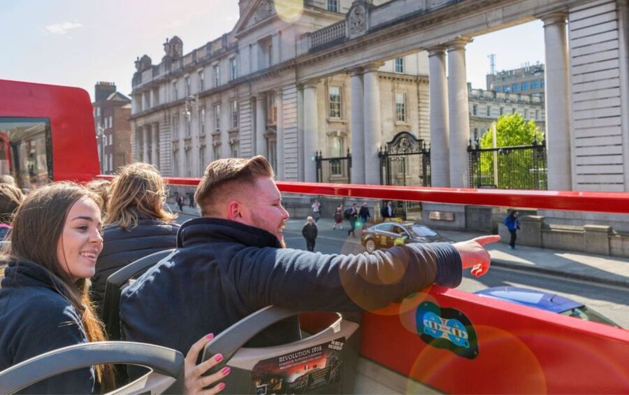Dublin: City Sightseeing Hop-On Hop-Off Bus Tour - Live guides, audio commentary, and the free walking tour