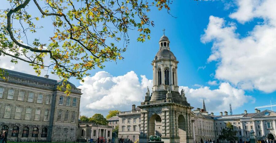 Dublin City Walking Tour, Vikings, St. Partick, Highlights - Trinity College and the Old Library
