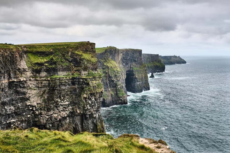 Dublin: Cliffs of Moher, Bunratty Castle and Ennis Day Trip - Why this makes sense from Dublin