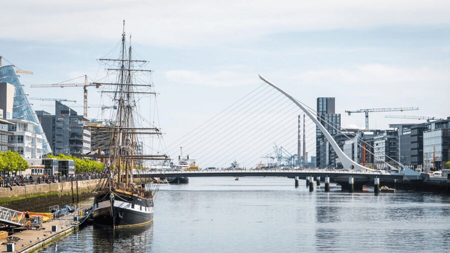Dublin: EPIC Museum and Jeanie Johnston Entry Ticket - Aboard the Jeanie Johnston famine ship