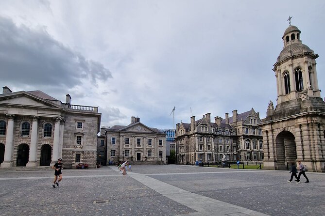 Dublin Express Private Guided Walking Tour - College Green and Trinity College in one short stretch