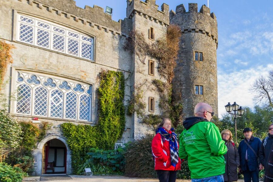 Dublin: Full-Day Howth and Malahide Castle Tour - Starting at Cathal Brugha Street