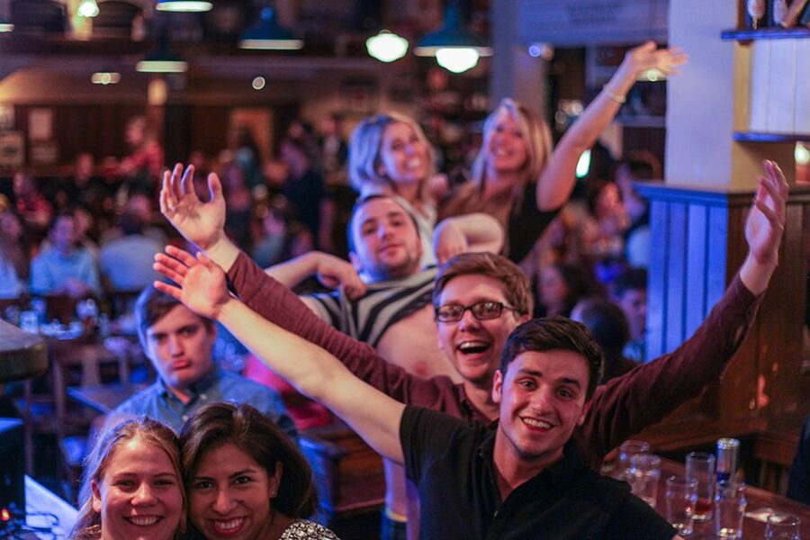 Dublin: Generation Pub Crawl - Live music, local atmosphere, and the silent disco