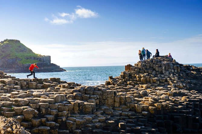 Dublin: Giant's Causeway, Dark Hedges, Dunluce and Belfast Titanic entrance fee - A quick look at Belfast City Hall
